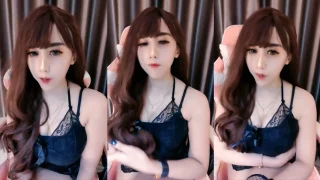 Cici Dewi Sexy Live Show