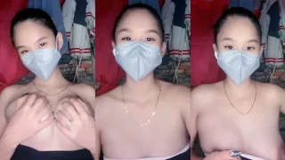 Dedek Kimmy 18Yo Telanjang Dada Remas TT MangoLive