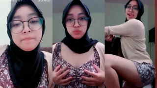 Miss Bi Ukhti Melet-melet Joget Ebot