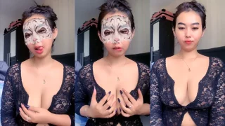 Si Cantik Kebaya Item Show Pentil Coklat Nenen Pengen Kenyot