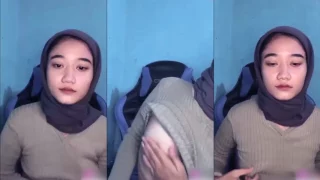 Ukhti Manis Show Uting di Sesi Akhir Livenya Hot