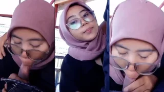 Dedek Jilbab Kocokin Punya Ayang Sebelum Di Sepong Mentok
