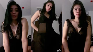 Goyang Nakal Menggoda Intan Cantik ID 25745280 Mango