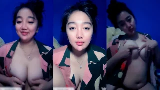 Miss Juli Pamer Toket Desah Binal ID 61720629 Mango