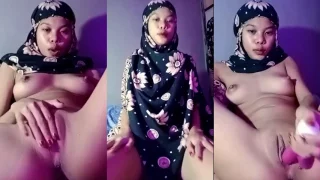 Anggi Hijabers Tocil Colmek di Kamar