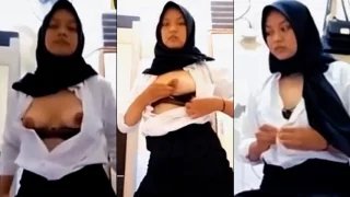 Ketika Mahasiswi Ukhti Sange VCS Sama Pacar Remas Susu