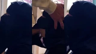 Sepongan Wanita Bercadar Bumil Sange-an